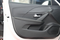 プジョー 208 GT　1ｵｰﾅｰ ACC LPA LKA BSM Pｽﾀ ECO ﾊｰﾌﾚｻﾞｰ 7ｲﾝﾁﾀｯﾁｽｸﾘｰﾝ CarPlay Bｶﾒﾗ 17ｲﾝﾁAW ﾌﾙLEDﾗｲﾄ　新車保証継承可