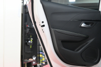 プジョー 208 GT　1ｵｰﾅｰ ACC LPA LKA BSM Pｽﾀ ECO ﾊｰﾌﾚｻﾞｰ 7ｲﾝﾁﾀｯﾁｽｸﾘｰﾝ CarPlay Bｶﾒﾗ 17ｲﾝﾁAW ﾌﾙLEDﾗｲﾄ　新車保証継承可