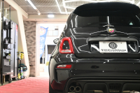 アバルト 595 ｺﾝﾍﾟﾃｨﾂｨｵｰﾈ　正規D車 左H 5速MT Sabeltｽﾎﾟｰﾂｼｰﾄ 純正OPﾅﾋﾞTV ﾌﾙｾｸﾞ Bｶﾒﾗ 17ｲﾝﾁAW ﾚｯﾄﾞｷｬﾘﾊﾟｰ ﾚｺｰﾄﾞﾓﾝﾂｧ　2年保証付