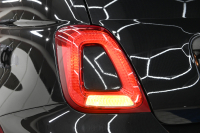 アバルト 595 ｺﾝﾍﾟﾃｨﾂｨｵｰﾈ　正規D車 1ｵｰﾅｰ 左H 5速MT Sabeltｽﾎﾟｰﾂｼｰﾄ 純正ﾀｯﾁｽｸﾘｰﾝ CarPlay 17ｲﾝﾁAW ﾚｯﾄﾞｷｬﾘﾊﾟｰ ﾚｺｰﾄﾞﾓﾝﾂｧ　2年保証付