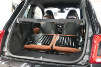 アバルト 595 ｺﾝﾍﾟﾃｨﾂｨｵｰﾈ　正規D車 1ｵｰﾅｰ 左H 5速MT Sabeltｽﾎﾟｰﾂｼｰﾄ 純正ﾀｯﾁｽｸﾘｰﾝ CarPlay 17ｲﾝﾁAW ﾚｯﾄﾞｷｬﾘﾊﾟｰ ﾚｺｰﾄﾞﾓﾝﾂｧ　2年保証付