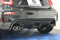 アバルト 595 ｺﾝﾍﾟﾃｨﾂｨｵｰﾈ　正規D車 1ｵｰﾅｰ 左H 5速MT Sabeltｽﾎﾟｰﾂｼｰﾄ 純正ﾀｯﾁｽｸﾘｰﾝ CarPlay 17ｲﾝﾁAW ﾚｯﾄﾞｷｬﾘﾊﾟｰ ﾚｺｰﾄﾞﾓﾝﾂｧ　2年保証付