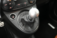 アバルト 595 ｺﾝﾍﾟﾃｨﾂｨｵｰﾈ　正規D車 1ｵｰﾅｰ 左H 5速MT Sabeltｽﾎﾟｰﾂｼｰﾄ 純正ﾀｯﾁｽｸﾘｰﾝ CarPlay 17ｲﾝﾁAW ﾚｯﾄﾞｷｬﾘﾊﾟｰ ﾚｺｰﾄﾞﾓﾝﾂｧ　2年保証付