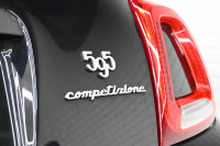 アバルト 595 ｺﾝﾍﾟﾃｨﾂｨｵｰﾈ　正規D車 1ｵｰﾅｰ 左H 5速MT Sabeltｽﾎﾟｰﾂｼｰﾄ 純正ﾀｯﾁｽｸﾘｰﾝ CarPlay 17ｲﾝﾁAW ﾚｯﾄﾞｷｬﾘﾊﾟｰ ﾚｺｰﾄﾞﾓﾝﾂｧ　2年保証付