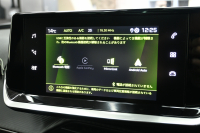 プジョー 2008 GTﾊﾟｯｸ ﾌﾞﾙｰHDi　Pｽﾀ ACC ECO 黒革電動ｼｰﾄ ﾊﾟﾉﾗﾏSR 純正ﾀｯﾁｽｸﾘｰﾝ CarPlay Bｶﾒﾗ 純正17ｲﾝﾁAW LEDﾗｲﾄ ｱｸﾃｨﾌﾞｾｰﾌﾃｨﾌﾞﾚｰｷ　2年保証付