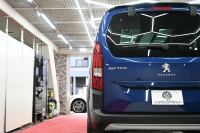 プジョー リフター GT　Pｽﾀ ACC ECO 専用ｼｰﾄ ﾊﾟﾉﾗﾏR 純正ﾀｯﾁｽｸﾘｰﾝ ﾅﾋﾞTV ﾌﾙｾｸﾞ CarPlay Bｶﾒﾗ 純正17ｲﾝﾁAW ｱｸﾃｨﾌﾞｾｰﾌﾃｨﾌﾞﾚｰｷ　2年保証付