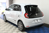 ルノー トゥインゴ ｲﾝﾃﾝｽ ｴﾃﾞｨｼｮﾝﾌｨﾅﾙ　正規D車 300台限定特別仕様 ECO機能 ｸﾙｺﾝ 専用ﾚｻﾞｰ調×ﾌｧﾌﾞﾘｯｸｼｰﾄ ｼｰﾄﾋｰﾀｰ 純正ﾀｯﾁｽｸﾘｰﾝ CarPlay Bｶﾒﾗ 16ｲﾝﾁｱﾛｲﾎｲｰﾙ　2年保証付