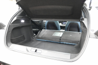 プジョー 308 GTﾌﾞﾙｰHDi ﾌﾞﾙｰﾅｯﾊﾟｴﾃﾞｨｼｮﾝ　200台限定特別仕様車 ACC Pｽﾀ ECO ﾌﾞﾙｰﾅｯﾊﾟ革 ﾊﾟﾉﾗﾏSR 純正ﾀｯﾁｽｸﾘｰﾝ ﾅﾋﾞ CarPlay FOCALｽﾋﾟｰｶｰ 360ｶﾒﾗ ﾏﾄﾘｸｽLEDﾗｲﾄ　新車保証継承可