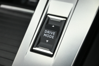 プジョー 308 GTﾌﾞﾙｰHDi ﾌﾞﾙｰﾅｯﾊﾟｴﾃﾞｨｼｮﾝ　200台限定特別仕様車 ACC Pｽﾀ ECO ﾌﾞﾙｰﾅｯﾊﾟ革 ﾊﾟﾉﾗﾏSR 純正ﾀｯﾁｽｸﾘｰﾝ ﾅﾋﾞ CarPlay FOCALｽﾋﾟｰｶｰ 360ｶﾒﾗ ﾏﾄﾘｸｽLEDﾗｲﾄ　新車保証継承可