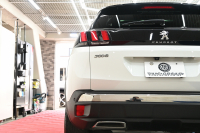 プジョー 3008 GT ﾌﾞﾙｰHDi　Pｽﾀ ACC ﾊｰﾌ革 ﾊﾟﾉﾗﾏSR 純正ﾀｯﾁｽｸﾘｰﾝ ﾅﾋﾞTV ﾌﾙｾｸﾞ CarPlay ADVｺﾝﾄﾛｰﾙ 純正18ｲﾝﾁAW LEDﾗｲﾄ ｱｸﾃｨﾌﾞｾｰﾌﾃｨﾌﾞﾚｰｷ　2年保証付