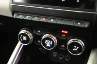 ルノー ルーテシア ｲﾝﾃﾝｽ ﾌﾟﾗｽ　ACC Pｽﾀ ECO機能 黒革ｼｰﾄ ｼｰﾄﾋｰﾀｰ ﾚｻﾞｰｽﾃｱ 純正ﾀｯﾁｽｸﾘｰﾝ CarPlay Bｶﾒﾗ LEDﾗｲﾄ ｱﾝﾋﾞｴﾝﾄﾗｲﾄ　2年保証付