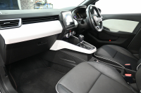 ルノー ルーテシア ｲﾝﾃﾝｽ ﾌﾟﾗｽ　ACC Pｽﾀ ECO機能 黒革ｼｰﾄ ｼｰﾄﾋｰﾀｰ ﾚｻﾞｰｽﾃｱ 純正ﾀｯﾁｽｸﾘｰﾝ CarPlay Bｶﾒﾗ LEDﾗｲﾄ ｱﾝﾋﾞｴﾝﾄﾗｲﾄ　2年保証付