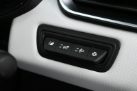 ルノー ルーテシア ｲﾝﾃﾝｽ ﾌﾟﾗｽ　ACC Pｽﾀ ECO機能 黒革ｼｰﾄ ｼｰﾄﾋｰﾀｰ ﾚｻﾞｰｽﾃｱ 純正ﾀｯﾁｽｸﾘｰﾝ CarPlay Bｶﾒﾗ LEDﾗｲﾄ ｱﾝﾋﾞｴﾝﾄﾗｲﾄ　2年保証付