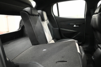 プジョー 208 GT　1ｵｰﾅｰ ACC LKA BSM Pｽﾀ ECO ﾊｰﾌﾚｻﾞｰ 7ｲﾝﾁﾀｯﾁｽｸﾘｰﾝ CarPlay ﾅﾋﾞTV ﾌﾙｾｸﾞ Bｶﾒﾗ 17ｲﾝﾁAW ﾌﾙLEDﾗｲﾄ　2年保証付
