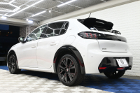 プジョー 208 GT　1ｵｰﾅｰ ACC LKA BSM Pｽﾀ ECO ﾊｰﾌﾚｻﾞｰ 7ｲﾝﾁﾀｯﾁｽｸﾘｰﾝ CarPlay ﾅﾋﾞTV ﾌﾙｾｸﾞ Bｶﾒﾗ 17ｲﾝﾁAW ﾌﾙLEDﾗｲﾄ　2年保証付