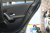 メルセデスベンツ Aクラス A180 Edition1　100台限定ｶﾗｰ ﾚｰﾀﾞｰP ACC Pｽﾀ ECO ﾊｰﾌ革 純正HDDﾅﾋﾞ ﾌﾙｾｸﾞ 360ｶﾒﾗ 専用AMGｴｱﾛ&19ｲﾝﾁAW LEDﾗｲﾄ ﾍｯﾄﾞｱｯﾌﾟD　2年保証付