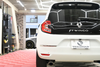 ルノー トゥインゴ ｲﾝﾃﾝｽ　正規D車 ECO機能 ｸﾙｺﾝ 専用ﾚｻﾞｰ調×ﾌｧﾌﾞﾘｯｸｼｰﾄ ｼｰﾄﾋｰﾀｰ 純正ﾀｯﾁｽｸﾘｰﾝ CarPlay Bｶﾒﾗ 16ｲﾝﾁｱﾛｲﾎｲｰﾙ　2年保証付