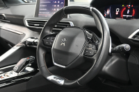 プジョー 3008 3008 GT ﾌﾞﾙｰHDi　後期ﾓﾃﾞﾙ ACC LKA ﾊｰﾌ革 純正ﾅﾋﾞTV CarPlay Bｶﾒﾗ 前後ｺｰﾅｰｾﾝｻｰ 純正18ｲﾝﾁAW LEDﾗｲﾄ　2年保証付