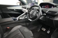 プジョー 3008 3008 GT ﾌﾞﾙｰHDi　後期ﾓﾃﾞﾙ ACC LKA ﾊｰﾌ革 純正ﾅﾋﾞTV CarPlay Bｶﾒﾗ 前後ｺｰﾅｰｾﾝｻｰ 純正18ｲﾝﾁAW LEDﾗｲﾄ　2年保証付