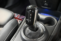 MINI(ミニ) ミニクロスオーバー ｸｰﾊﾟｰSD ｵｰﾙ4　MINI YOURS TRIM Pｽﾀ ECO ACC 黒革 ｼｰﾄﾋｰﾀｰ 純正ﾅﾋﾞ ｱﾝﾋﾞｴﾝﾄﾗｲﾄ ﾎﾞﾝﾈｯﾄｽﾄﾗｲﾌﾟ 純正19ｲﾝﾁAW 2年保証