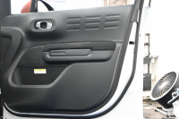 シトロエン C3 ｴｱｸﾛｽSUV ｵﾚﾝｼﾞ　1ｵｰﾅｰ 後期ﾓﾃﾞﾙ Pｽﾀ ｸﾙｺﾝ ECO ｱｸﾃﾞｨﾌﾞｾｰﾌﾌﾞﾚｰｷ 専用ｼｰﾄ 純正ﾀｯﾁｽｸﾘｰﾝ CarPlay Bｶﾒﾗ LEDﾍｯﾄﾞﾗｲﾄ 純正16AW　2年保証付