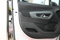 シトロエン ベルランゴ ｼｬｲﾝ XTRﾊﾟｯｸ　特別仕様車 Pｽﾀ ACC ﾊﾟｰｷﾝｸﾞｾﾝｻｰ BSM 専用ﾌｧﾌﾞﾘｯｸｼｰﾄ ﾊﾟﾉﾗﾏR 純正ﾀｯﾁｽｸﾘｰﾝ BTｵｰﾃﾞｨｵ＆TEL CarPlay ｱﾝﾋﾞｴﾝｽﾗｲﾄ 専用17ｲﾝﾁAW　2年保証付