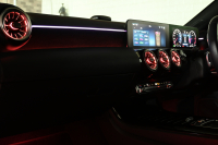 メルセデスベンツ CLAクラス CLA200d ｼｭｰﾃｨﾝｸﾞB AMGﾗｲﾝPKG　1ｵｰﾅｰ 後期ﾓﾃﾞﾙ ACC Pｽﾀ 黒半革 MBUXﾅﾋﾞ ﾌﾙｾｸﾞTV 360ｶﾒﾗ ｱﾝﾋﾞｴﾝﾄﾗｲﾄ AMG19ｲﾝﾁAW ﾏﾙﾁﾋﾞｰﾑLED　新車保証継承可