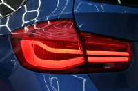 BMW 3シリーズ 320d ﾂｰﾘﾝｸﾞ Mｽﾎﾟｰﾂ　正規D車 1ｵｰﾅｰ 後期ﾓﾃﾞﾙ ACC 専用ｼｰﾄ 純正iDriveﾅﾋﾞ Bｶﾒﾗ Mｴｱﾛ&18ｲﾝﾁAW 自動ﾄﾗﾝｸ LEDﾍｯﾄﾞﾗｲﾄ　2年保証付