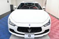 マセラティ ギブリ SQ4　左H 赤革 SR 純正ﾅﾋﾞ ﾌﾙｾｸﾞ BTｵｰﾃﾞｨｵ＆TEL Bｶﾒﾗ ｳﾗｰﾉ20ｲﾝﾁAW ｶｰﾎﾞﾝｲﾝﾃﾘｱ ﾚｯﾄﾞｷｬﾘﾊﾟｰ ｺｰﾅｰｾﾝｻｰ HID 　2年保証付