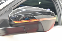 プジョー 3008 GT　後期ﾓﾃﾞﾙ ACC LKA ﾊｰﾌ革 ﾊﾟﾉﾗﾏSR 純正ﾀｯﾁｽｸﾘｰﾝ CarPlay Bｶﾒﾗ 前後ｺｰﾅｰｾﾝｻｰ 純正18ｲﾝﾁAW LEDﾗｲﾄ　新車保証継承可