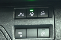 プジョー 3008 GT　後期ﾓﾃﾞﾙ ACC LKA ﾊｰﾌ革 ﾊﾟﾉﾗﾏSR 純正ﾀｯﾁｽｸﾘｰﾝ CarPlay Bｶﾒﾗ 前後ｺｰﾅｰｾﾝｻｰ 純正18ｲﾝﾁAW LEDﾗｲﾄ　新車保証継承可