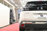 プジョー 3008 GT　後期ﾓﾃﾞﾙ ACC LKA ﾊｰﾌ革 ﾊﾟﾉﾗﾏSR 純正ﾀｯﾁｽｸﾘｰﾝ CarPlay Bｶﾒﾗ 前後ｺｰﾅｰｾﾝｻｰ 純正18ｲﾝﾁAW LEDﾗｲﾄ　新車保証継承可
