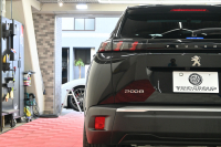 プジョー 2008 GTﾊﾟｯｸ ﾌﾞﾙｰHDi　Pｽﾀ ACC ECO 黒革電動ｼｰﾄ ﾊﾟﾉﾗﾏSR 純正ﾅﾋﾞTV CarPlay Bｶﾒﾗ 純正17ｲﾝﾁAW LEDﾗｲﾄ ｱｸﾃｨﾌﾞｾｰﾌﾃｨﾌﾞﾚｰｷ　2年保証付