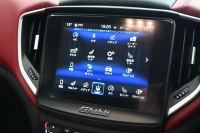 マセラティ ギブリ ｸﾞﾗﾝｽﾎﾟｰﾂ ﾄﾞﾗｲﾊﾞｰｽﾞｱｼｽﾀﾝｽ&ﾂｰﾘﾝｸﾞP　ACC BSM LKA 赤革 ｻﾝﾙｰﾌ 8.4ｲﾝﾁMTC+ CarPlay 自動ﾄﾗﾝｸ 20ｲﾝﾁﾒﾙｸﾘｵAW ｽｶｲﾌｯｸｻｽ EBM　2年保証付