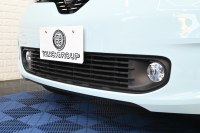 ルノー トゥインゴ ｲﾝﾃﾝｽ　正規D車 ECO機能 ｸﾙｺﾝ 専用ﾚｻﾞｰ調×ﾌｧﾌﾞﾘｯｸｼｰﾄ ｼｰﾄﾋｰﾀｰ 純正ﾀｯﾁｽｸﾘｰﾝ CarPlay Bｶﾒﾗ 16ｲﾝﾁｱﾛｲﾎｲｰﾙ　2年保証付