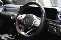メルセデスベンツ CLAクラス CLA200d AMGﾗｲﾝ ﾚｻﾞｰｴｸｽｸﾙｰｼﾌﾞ&ｱﾄﾞﾊﾞﾝｽﾄﾞPKG　ﾚｰﾀﾞｰP ACC Pｽﾀ ECO 黒赤革 ﾊﾟﾉﾗﾏSR MBUXﾅﾋﾞ ﾌﾙｾｸﾞ 360ｶﾒﾗ 純正18ｲﾝﾁAW LEDﾗｲﾄ ﾍｯﾄﾞｱｯﾌﾟD　2年保証付