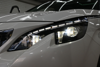 プジョー 3008 ｸﾛｽｼﾃｨ　特別仕様車 ACC ﾊｰﾌ革 純正ﾀｯﾁｽｸﾘｰﾝ ﾅﾋﾞTV ﾌﾙｾｸﾞ CarPlay ADVｺﾝﾄﾛｰﾙ 純正18ｲﾝﾁAW LEDﾗｲﾄ ｱｸﾃｨﾌﾞｾｰﾌﾃｨﾌﾞﾚｰｷ　2年保証付
