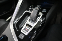 プジョー 3008 ｸﾛｽｼﾃｨ　特別仕様車 ACC ﾊｰﾌ革 純正ﾀｯﾁｽｸﾘｰﾝ ﾅﾋﾞTV ﾌﾙｾｸﾞ CarPlay ADVｺﾝﾄﾛｰﾙ 純正18ｲﾝﾁAW LEDﾗｲﾄ ｱｸﾃｨﾌﾞｾｰﾌﾃｨﾌﾞﾚｰｷ　2年保証付
