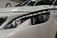 プジョー 3008 ｸﾛｽｼﾃｨ　特別仕様車 ACC ﾊｰﾌ革 純正ﾀｯﾁｽｸﾘｰﾝ ﾅﾋﾞTV ﾌﾙｾｸﾞ CarPlay ADVｺﾝﾄﾛｰﾙ 純正18ｲﾝﾁAW LEDﾗｲﾄ ｱｸﾃｨﾌﾞｾｰﾌﾃｨﾌﾞﾚｰｷ　2年保証付