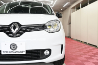 ルノー トゥインゴ ｲﾝﾃﾝｽ　正規D車 1ｵｰﾅｰ ECO機能 ｸﾙｺﾝ 専用ﾚｻﾞｰ調×ﾌｧﾌﾞﾘｯｸｼｰﾄ ｼｰﾄﾋｰﾀｰ 純正ﾀｯﾁｽｸﾘｰﾝ CarPlay Bｶﾒﾗ 16ｲﾝﾁｱﾛｲﾎｲｰﾙ LEDﾍｯﾄﾞﾗｲﾄﾊﾞﾙﾌﾞ　2年保証付