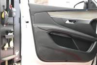 プジョー 3008 GT ﾌﾞﾙｰHDi ﾚｻﾞｰPKG　後期 ACC LKA 黒革 ﾊﾟﾉﾗﾏSR 純正ﾀｯﾁｽｸﾘｰﾝ ﾅﾋﾞTV CarPlay 360ｶﾒﾗ 前後ﾊﾟｰｷﾝｸﾞｾﾝｻｰ 純正18ｲﾝﾁAW LEDﾗｲﾄ　2年保証付