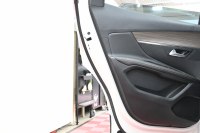 プジョー 3008 GT ﾌﾞﾙｰHDi ﾚｻﾞｰPKG　後期 ACC LKA 黒革 ﾊﾟﾉﾗﾏSR 純正ﾀｯﾁｽｸﾘｰﾝ ﾅﾋﾞTV CarPlay 360ｶﾒﾗ 前後ﾊﾟｰｷﾝｸﾞｾﾝｻｰ 純正18ｲﾝﾁAW LEDﾗｲﾄ　2年保証付