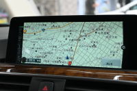 BMW 3シリーズ 320i ﾗｸﾞｼﾞｭｱﾘｰ　正規D車 LCIﾓﾃﾞﾙ ACC ｺﾆｬｯｸ革 純正iDriveﾅﾋﾞ Bｶﾒﾗ 純正17ｲﾝﾁAW 自動ﾄﾗﾝｸ LEDﾗｲﾄ　2年保証付