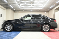 BMW 3シリーズ 320i ﾗｸﾞｼﾞｭｱﾘｰ　正規D車 LCIﾓﾃﾞﾙ ACC ｺﾆｬｯｸ革 純正iDriveﾅﾋﾞ Bｶﾒﾗ 純正17ｲﾝﾁAW 自動ﾄﾗﾝｸ LEDﾗｲﾄ　2年保証付