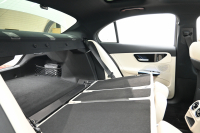 メルセデスベンツ Cクラス C200 AVG ﾚｻﾞｰｴｸｽｸﾙｰｼﾌﾞ　ACC Pｽﾀ ECO ﾍﾞｰｼﾞｭ革 ﾊﾟﾉﾗﾏSR MBUXﾅﾋﾞTV 360ｶﾒﾗ CarPlay 純正17ｲﾝﾁAW ﾏﾙﾁﾋﾞｰﾑLED ｱﾝﾋﾞｴﾝﾄﾗｲﾄ　2年保証付