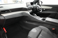 プジョー 3008 GT ﾌﾞﾙｰHDi ﾌﾞﾗｯｸﾊﾟｯｸ 　190台限定特別仕様車 後期ﾓﾃﾞﾙ 1ｵｰﾅｰ ACC LKA ﾊｰﾌ革 ﾊﾟﾉﾗﾏR CarPlay 360ｶﾒﾗ 前後ｺｰﾅｰｾﾝｻｰ 専用19ｲﾝﾁAW&ﾌﾞﾗｯｸﾃﾞｺﾚｰｼｮﾝ　2年保証付