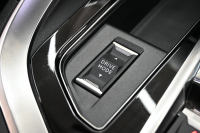 プジョー 3008 GT ﾌﾞﾙｰHDi ﾌﾞﾗｯｸﾊﾟｯｸ 　190台限定特別仕様車 後期ﾓﾃﾞﾙ 1ｵｰﾅｰ ACC LKA ﾊｰﾌ革 ﾊﾟﾉﾗﾏR CarPlay 360ｶﾒﾗ 前後ｺｰﾅｰｾﾝｻｰ 専用19ｲﾝﾁAW&ﾌﾞﾗｯｸﾃﾞｺﾚｰｼｮﾝ　2年保証付