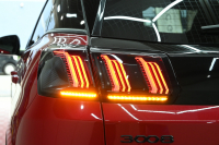 プジョー 3008 GT ﾌﾞﾙｰHDi ﾌﾞﾗｯｸﾊﾟｯｸ 　190台限定特別仕様車 後期ﾓﾃﾞﾙ 1ｵｰﾅｰ ACC LKA ﾊｰﾌ革 ﾊﾟﾉﾗﾏR CarPlay 360ｶﾒﾗ 前後ｺｰﾅｰｾﾝｻｰ 専用19ｲﾝﾁAW&ﾌﾞﾗｯｸﾃﾞｺﾚｰｼｮﾝ　2年保証付