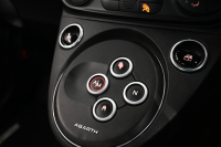 アバルト 695 ｺﾝﾍﾟﾃｨﾂｨｵｰﾈ　正規D車 Sabeltｽﾎﾟｰﾂｼｰﾄ ｶｰﾎﾞﾝﾊﾞｯｸｼｪﾙ 純正ﾀｯﾁｽｸﾘｰﾝ CarPlay Bｶﾒﾗ Beatsｻｳﾝﾄﾞ 17ｲﾝﾁAW ﾌﾞﾚﾝﾎﾞ製ﾚｯﾄﾞｷｬﾘﾊﾟｰ ﾚｺｰﾄﾞﾓﾝﾂｧ　2年保証付