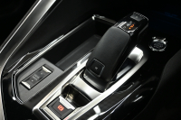 プジョー 3008 GT ﾌﾞﾙｰHDi　後期 ACC LKA ﾊｰﾌﾚｻﾞｰ ｼｰﾄﾋｰﾀｰ 純正ﾀｯﾁｽｸﾘｰﾝ CarPlay Bｶﾒﾗ 前後ﾊﾟｰｷﾝｸﾞｾﾝｻｰ 純正18ｲﾝﾁAW LEDﾗｲﾄ　2年保証付